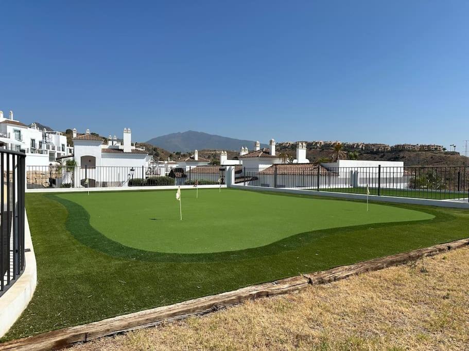 Oceanview Luxury Penthouse Apartment Estepona Exterior foto